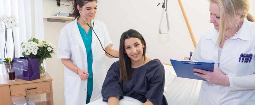 Soins postopératoires et convalescence