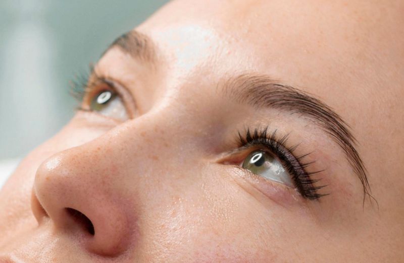 Lifting des sourcils