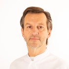 J. Van Dijck (behandelingen)